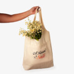 "A reason to smile” Tote Bag